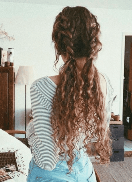 Hairstyle ideas for curly hair hairstyle-ideas-for-curly-hair-75