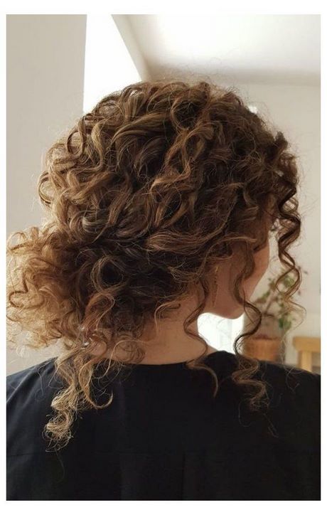 Hairstyle ideas for curly hair hairstyle-ideas-for-curly-hair-75_11