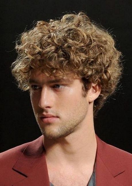 Hairstyles for people with curly hair hairstyles-for-people-with-curly-hair-17_3