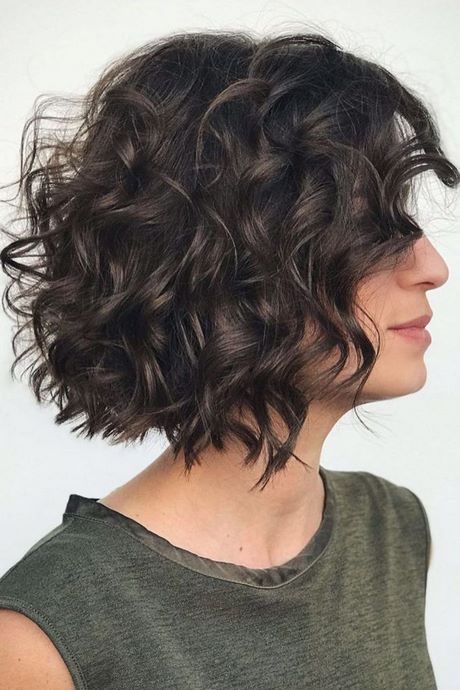 Hairstyles for short curly hair female hairstyles-for-short-curly-hair-female-95_4