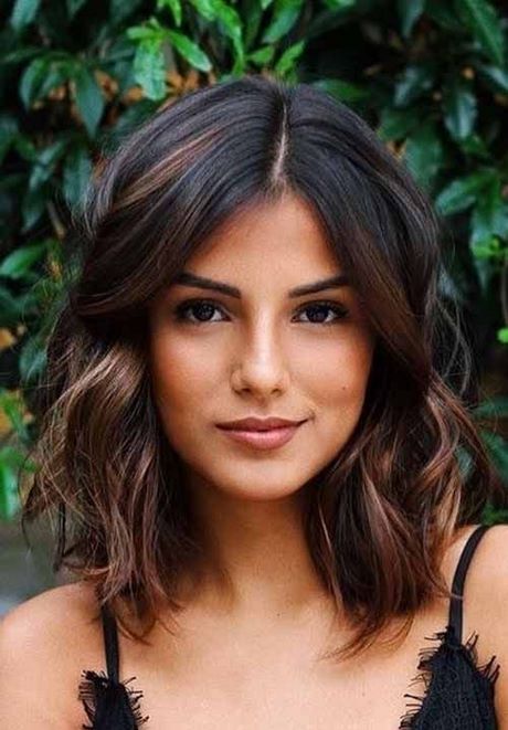 Hairstyles for wavy hair round face hairstyles-for-wavy-hair-round-face-63_4