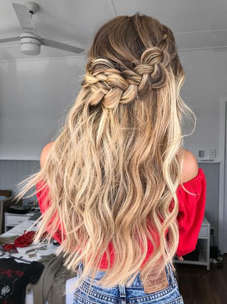 Halo hair extensions hairstyles