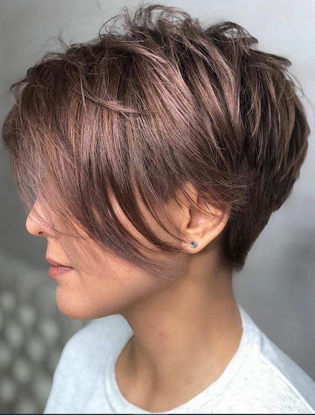 Latest short hairstyles for ladies latest-short-hairstyles-for-ladies-17