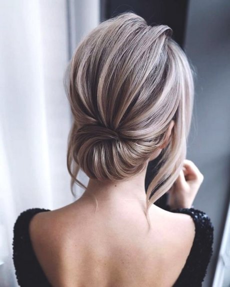 Low updo hairstyles low-updo-hairstyles-17_2