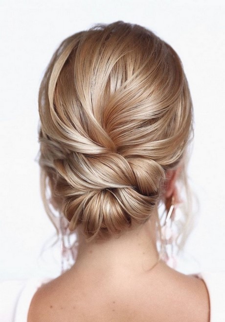 Low updo hairstyles low-updo-hairstyles-17_7