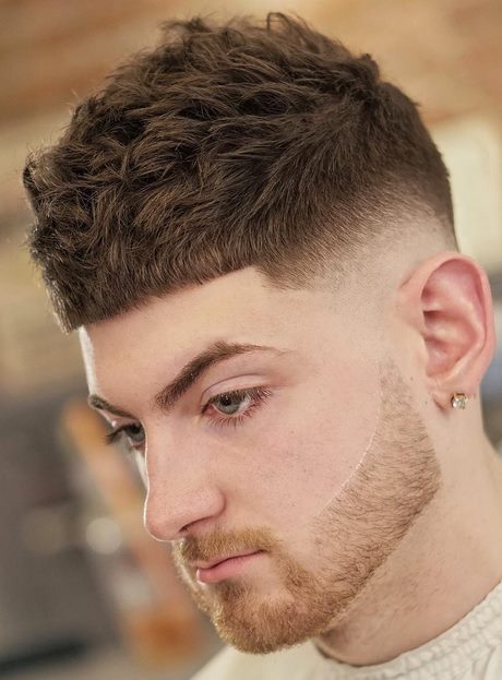 New latest hairstyle for man new-latest-hairstyle-for-man-55_18