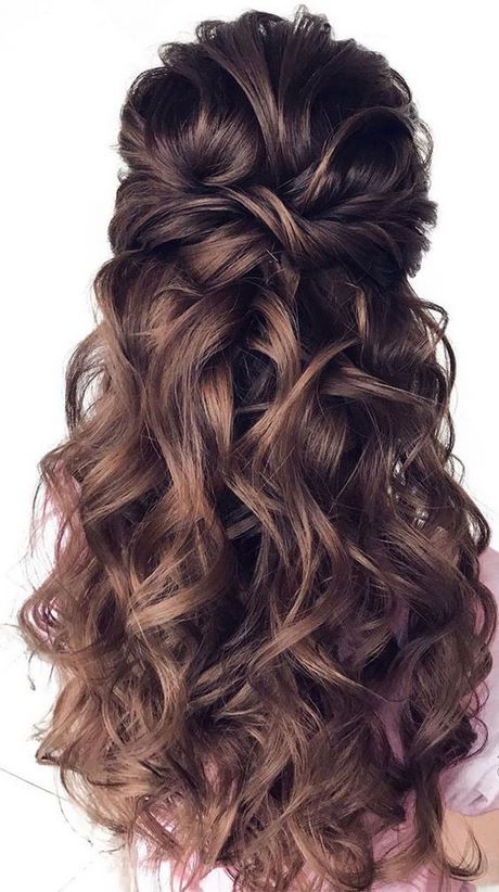 Pretty homecoming hairstyles pretty-homecoming-hairstyles-00_2