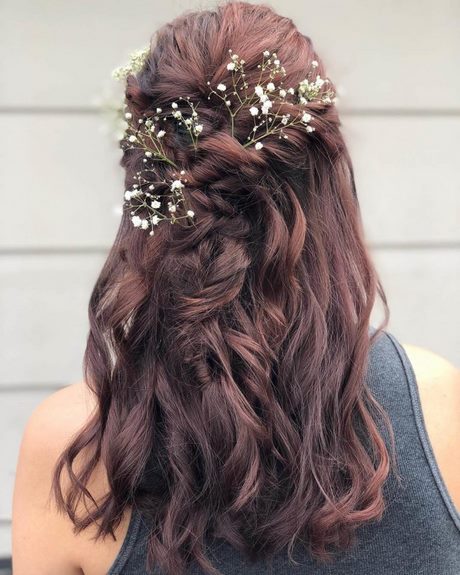 Prom hair with flowers prom-hair-with-flowers-17