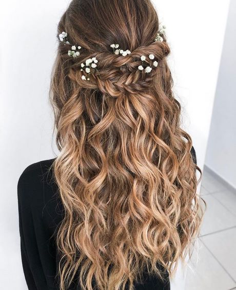 Prom hair with flowers prom-hair-with-flowers-17_11