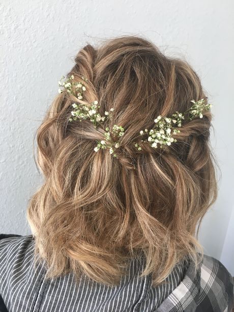 Prom hair with flowers prom-hair-with-flowers-17_8