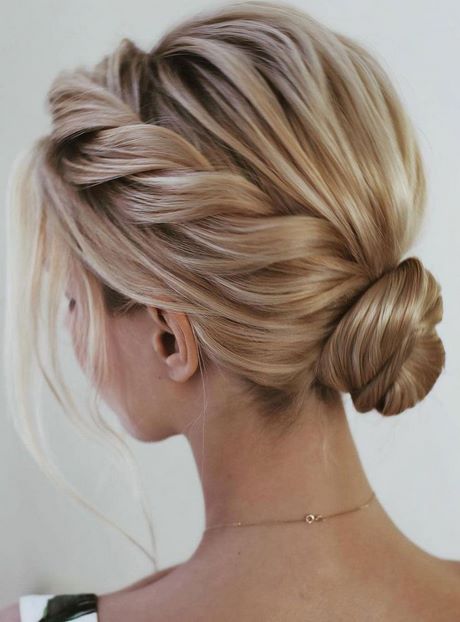 Prom updos for long thick hair prom-updos-for-long-thick-hair-11_4