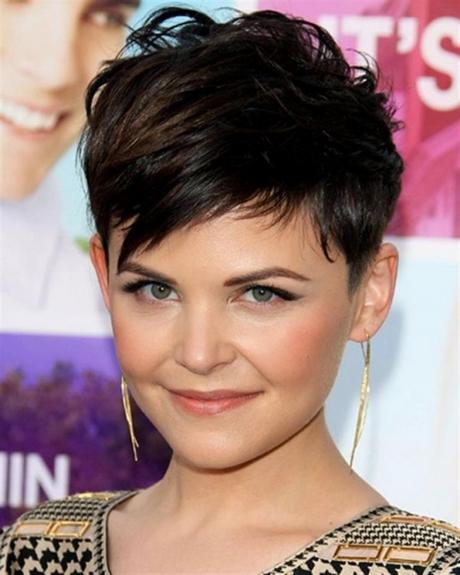 Round face and short hair round-face-and-short-hair-23_13