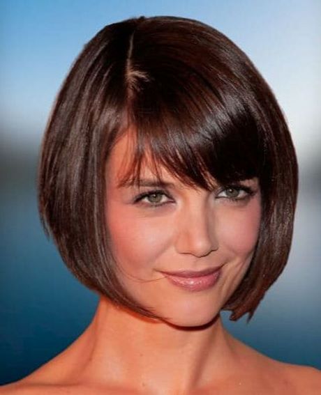 Round face short hair with bangs round-face-short-hair-with-bangs-22_14