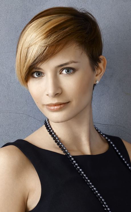 Short cut hairstyles for ladies