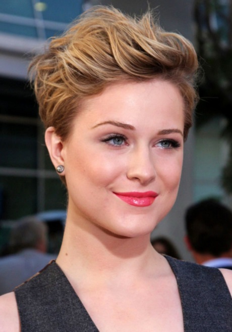 Short hairstyles for ladies with round faces short-hairstyles-for-ladies-with-round-faces-15