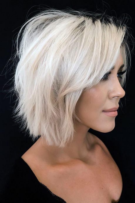 Short layered hairstyles for thin hair
