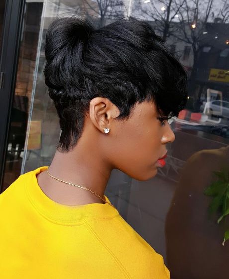 Short length hairstyles for black women short-length-hairstyles-for-black-women-43_6