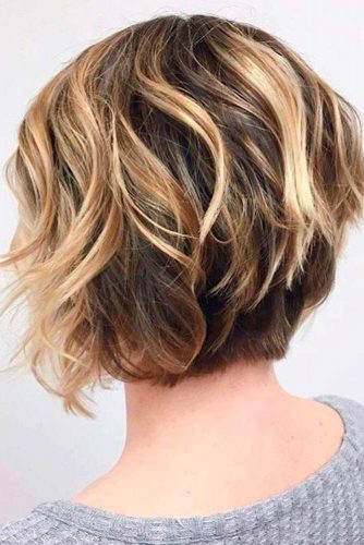 Short wavy hairstyles for round faces short-wavy-hairstyles-for-round-faces-54_5