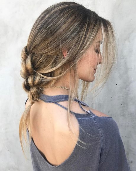Updo hairstyles for graduation updo-hairstyles-for-graduation-53_14