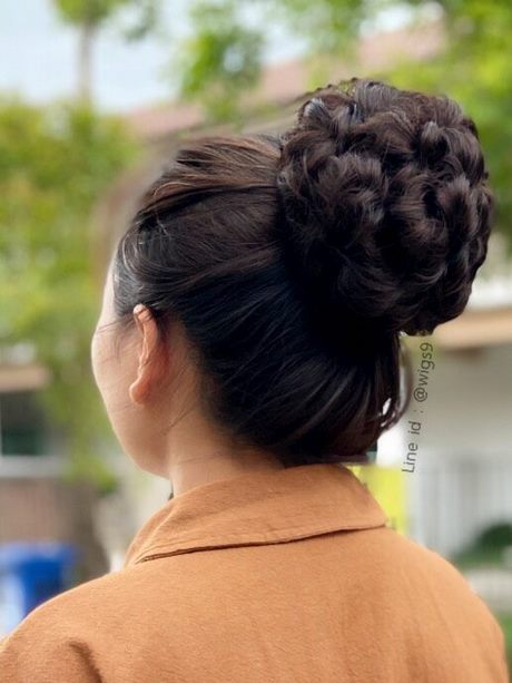 Updo hairstyles for graduation updo-hairstyles-for-graduation-53_15