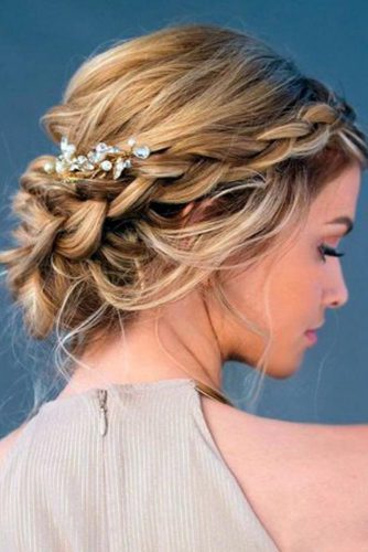 Updo hairstyles for graduation updo-hairstyles-for-graduation-53_8