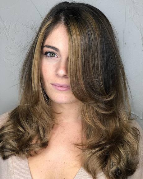 Volume haircut for round face volume-haircut-for-round-face-15_11