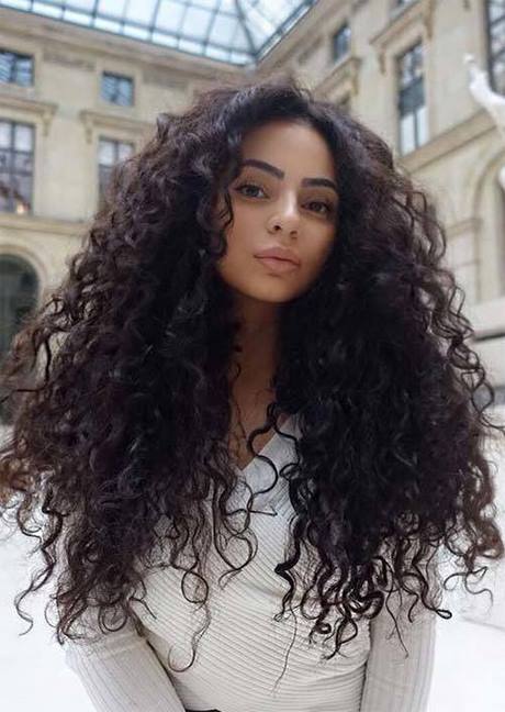 Women's long curly hairstyles womens-long-curly-hairstyles-21_11