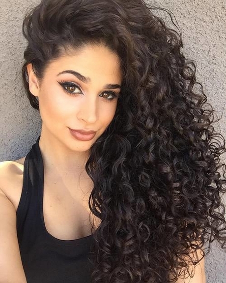 Women's long curly hairstyles womens-long-curly-hairstyles-21_17