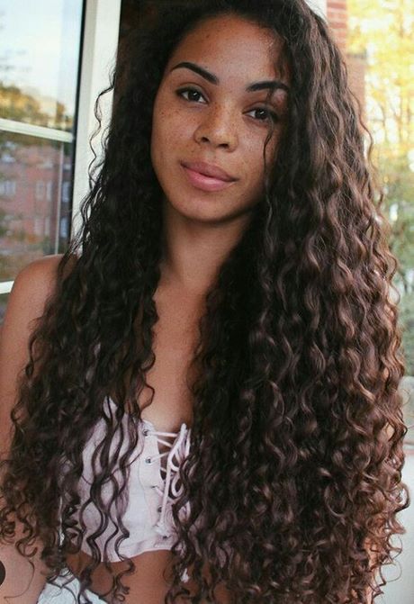 Women's long curly hairstyles womens-long-curly-hairstyles-21_18