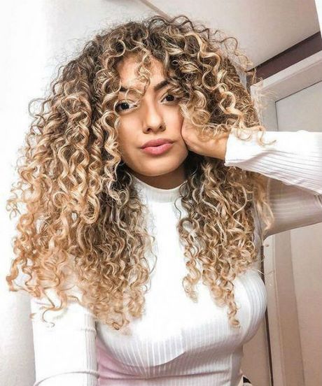 Women's long curly hairstyles womens-long-curly-hairstyles-21_4
