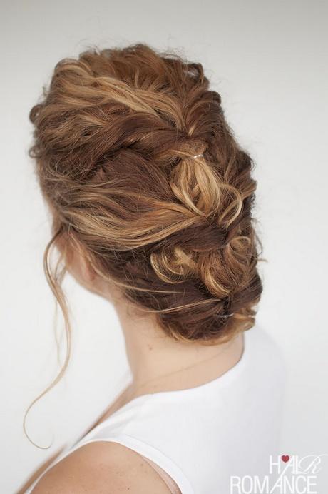 Easy updos long curly hair easy-updos-long-curly-hair-33_10