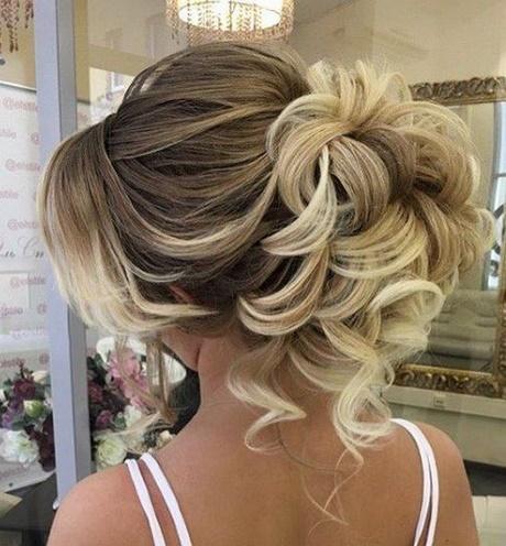 Hair updos for long curly hair hair-updos-for-long-curly-hair-92_10