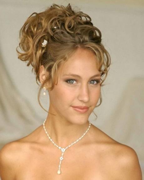 Hair updos for long curly hair hair-updos-for-long-curly-hair-92_4