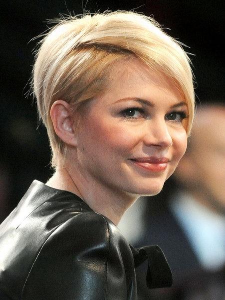 Hairstyles growing out short hair hairstyles-growing-out-short-hair-65_8