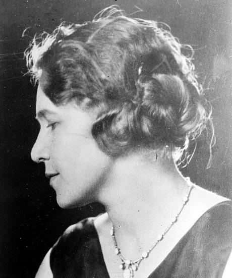 Hairstyles in the 1920s hairstyles-in-the-1920s-16_8