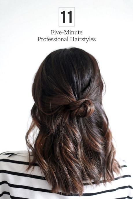 Simple office hairstyles for long hair simple-office-hairstyles-for-long-hair-99_12