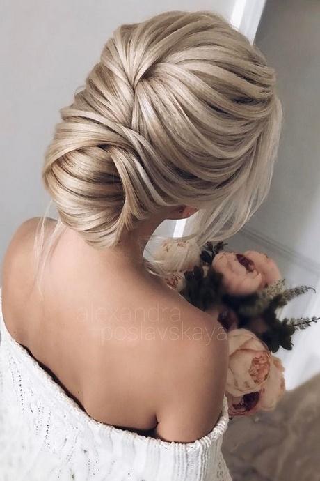 Updos for long thick hair wedding updos-for-long-thick-hair-wedding-15