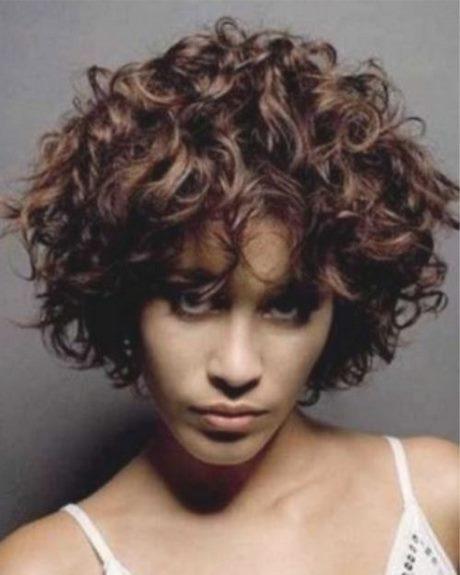 2019 curly hairstyles 2019-curly-hairstyles-13_11