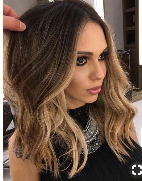 Hairstyles for long hair 2019 hairstyles-for-long-hair-2019-63_16