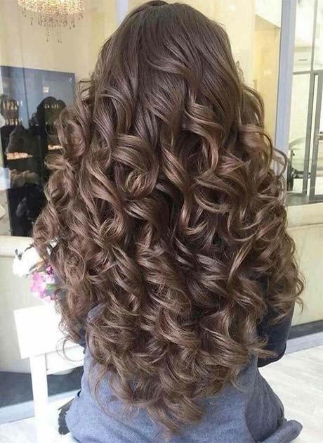 Prom hairstyles for long hair 2019 prom-hairstyles-for-long-hair-2019-38_17