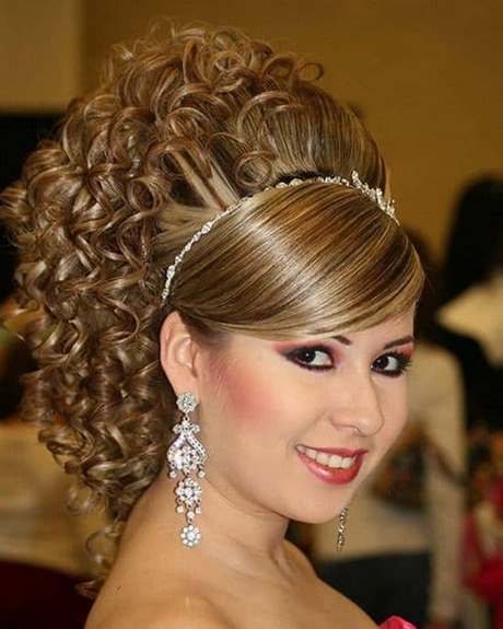 Updo hairstyles 2019 updo-hairstyles-2019-67_19