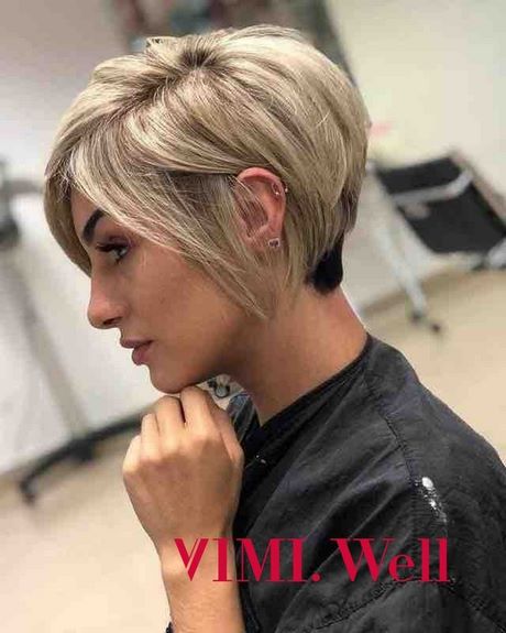2023 hairstyles for short hair