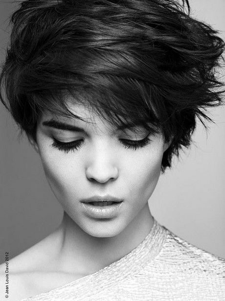 2023 short hairstyles trends