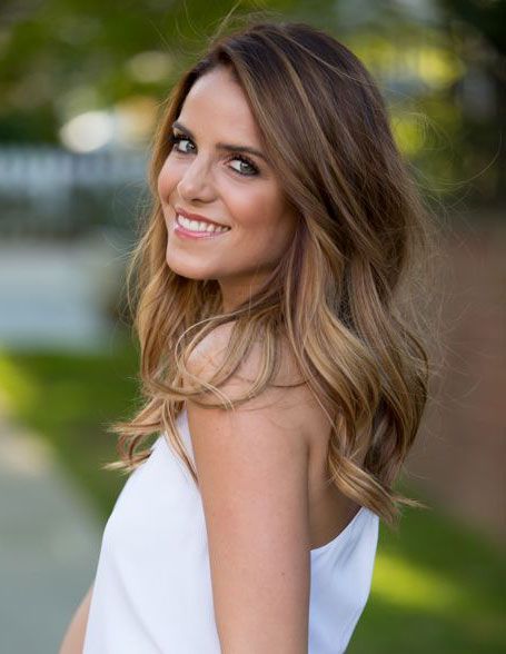 Curly medium length hairstyles 2023 curly-medium-length-hairstyles-2023-93_7