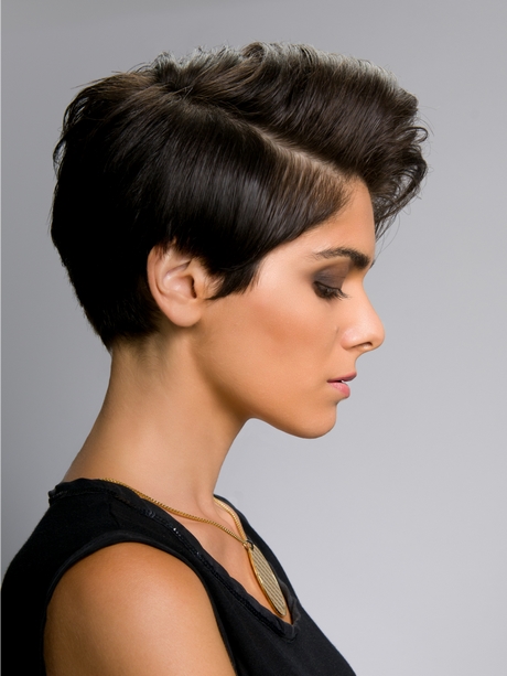 Hairstyles for short hair women 2023 hairstyles-for-short-hair-women-2023-85_5