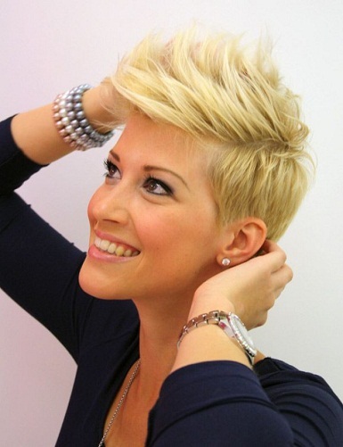 Latest short hairstyle for women 2023 latest-short-hairstyle-for-women-2023-99