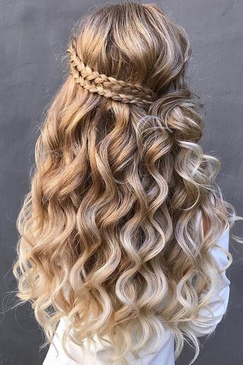 Prom hairstyles 2023 prom-hairstyles-2023-85_11