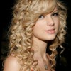 Hairstyle for curly hair women