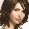 Pictures of medium hairstyles for women