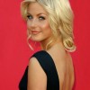 Prom hairstyles for long blonde hair